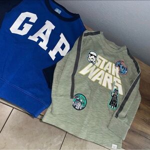 GAP Boys Star Wars Olive Green & Royal Blue Sweatshirt Pair